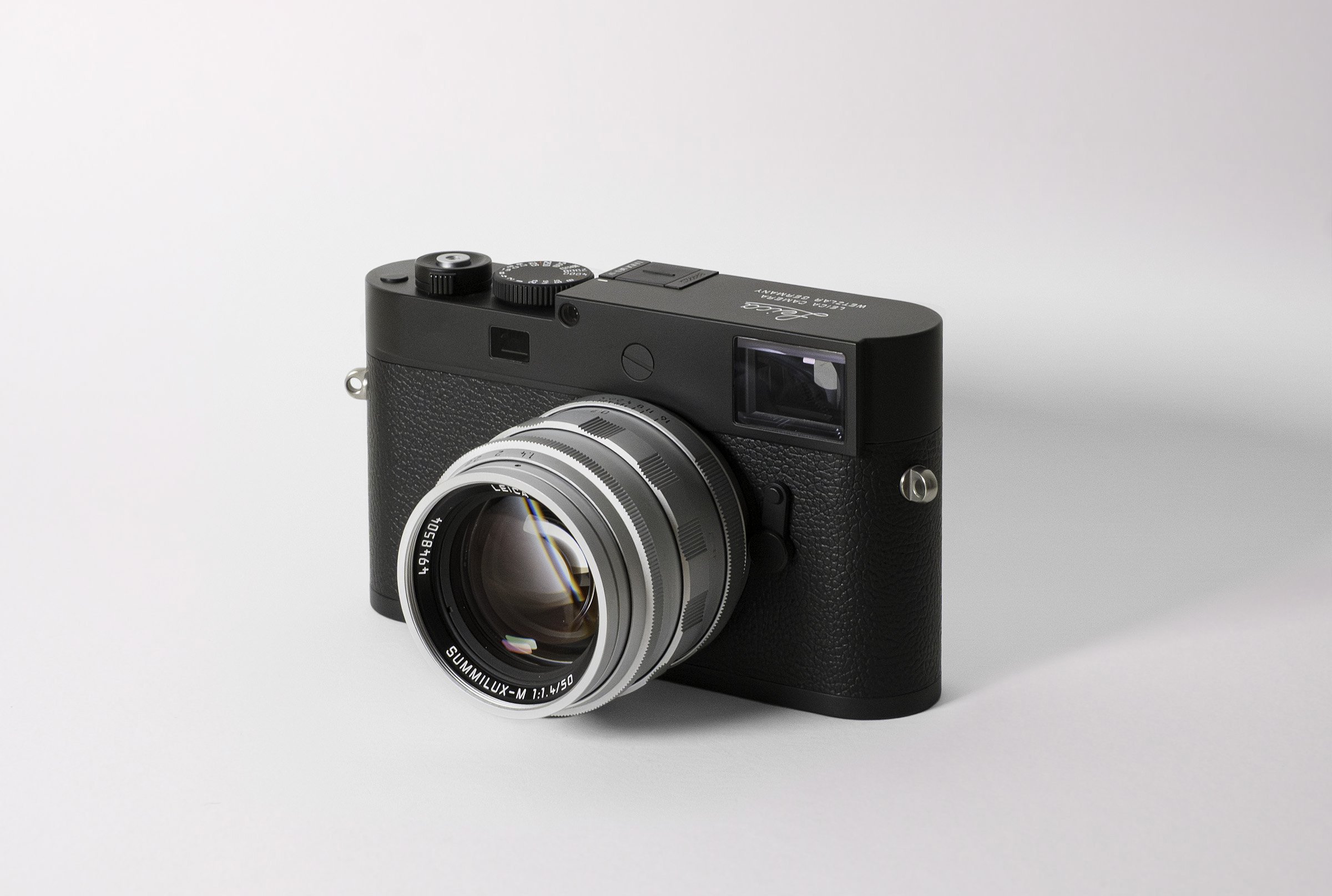Leica M11-D